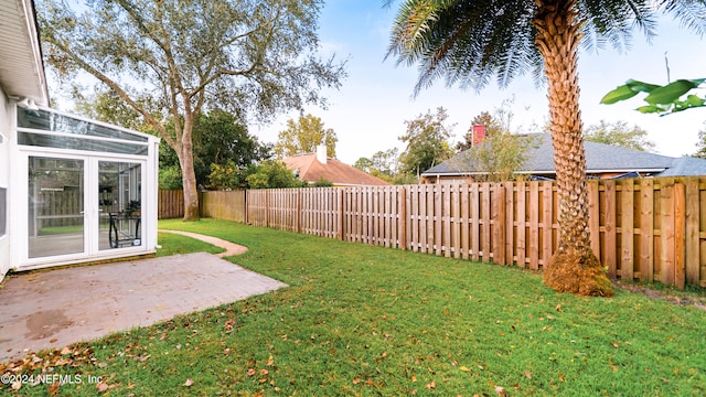 view of yard with a patio