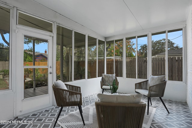 view of sunroom / solarium