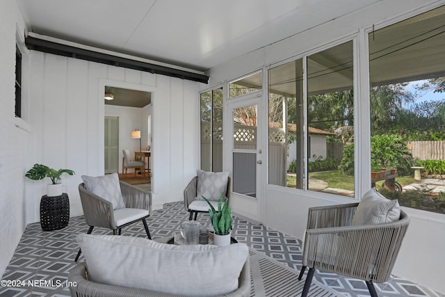 view of sunroom / solarium