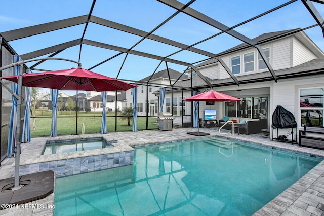 outdoor pool featuring an in ground hot tub, an outdoor living space, a patio area, and a lanai