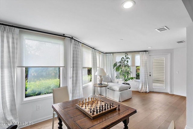 sunroom with a healthy amount of sunlight