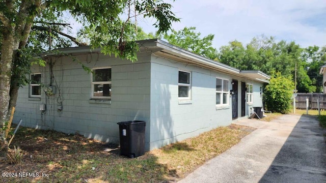 1657 Union St W, Jacksonville, FL 32209 - view of home's exterior