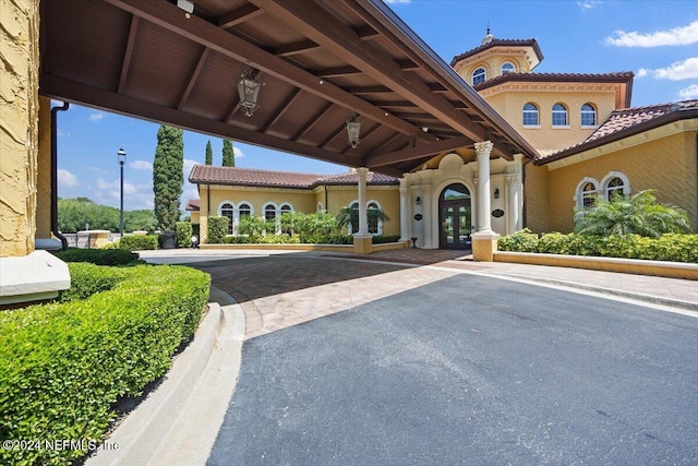 8757 Little Swift Cir Unit 22F, Jacksonville, FL 32256 - view of asphalt driveway