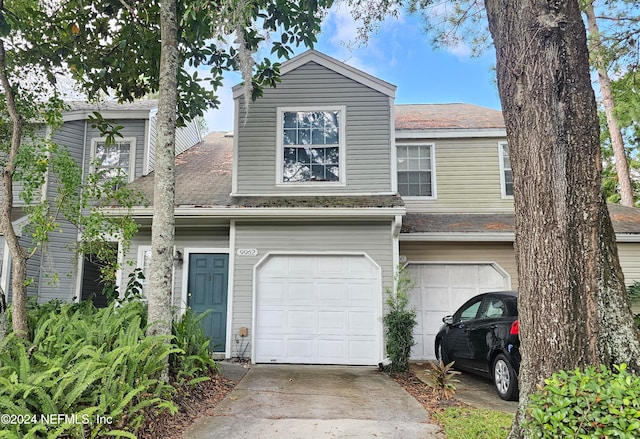 view of front of property featuring a garage