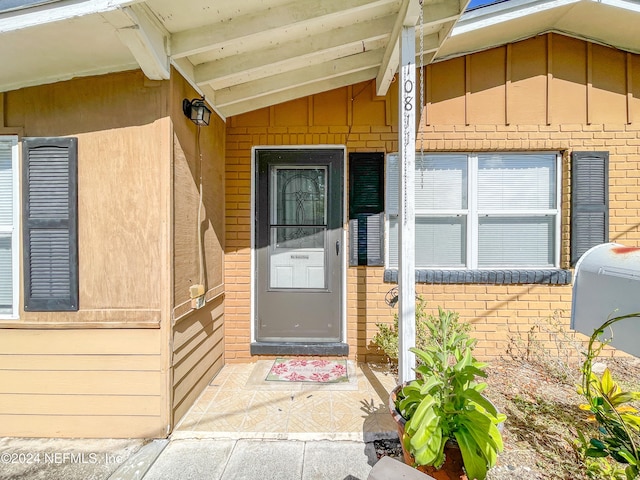 view of entrance to property