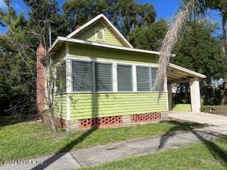 view of side of home