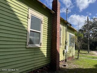 view of side of home