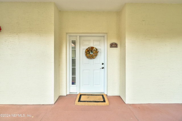 view of entrance to property