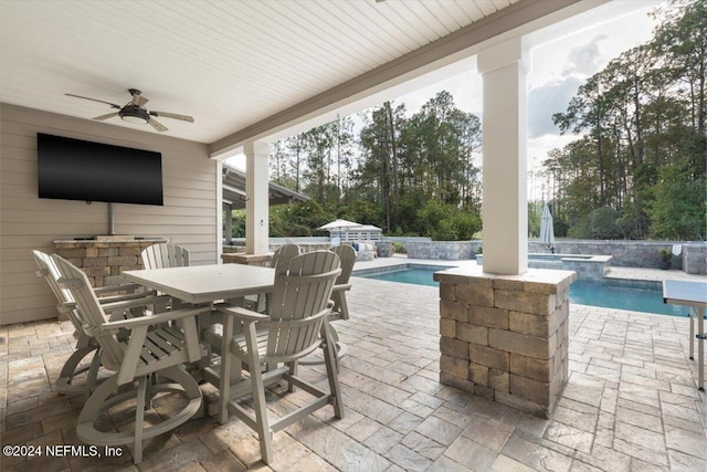 10225 Russell Sampson Rd, Saint Johns, FL 32259 - view of patio featuring a ceiling fan, outdoor dining space, and a pool with connected hot tub