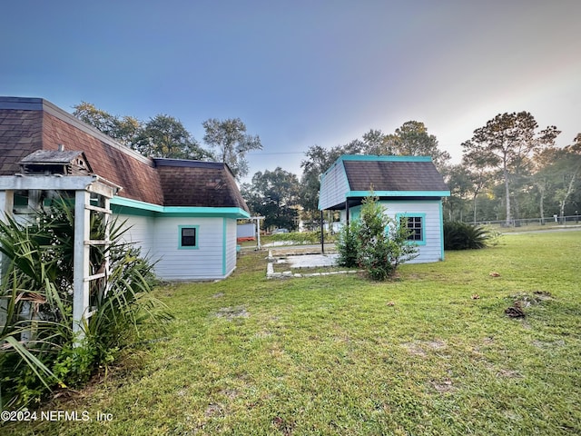 5609 County Road 352, Keystone Heights, FL 32656 - view of grassy yard featuring an outbuilding