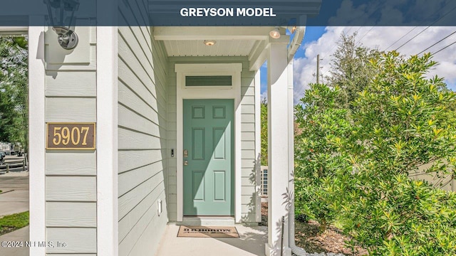 view of doorway to property