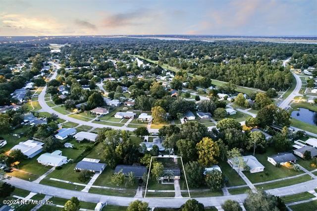 view of aerial view at dusk