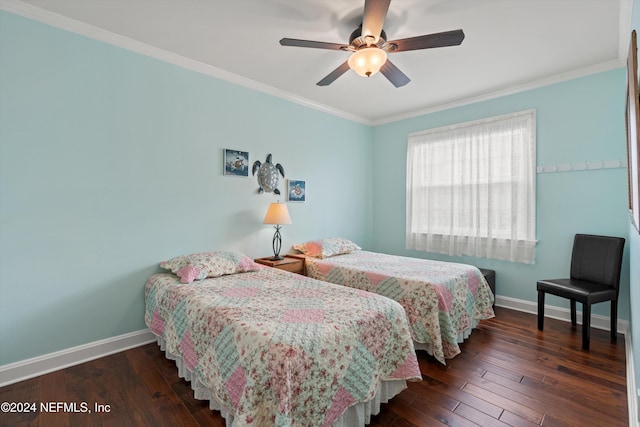 bedroom with ornamental molding, ceiling fan, and dark hardwood / wood-style floors