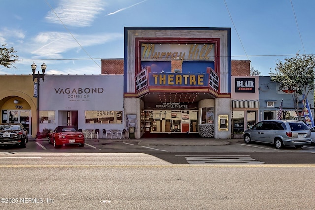 view of building exterior