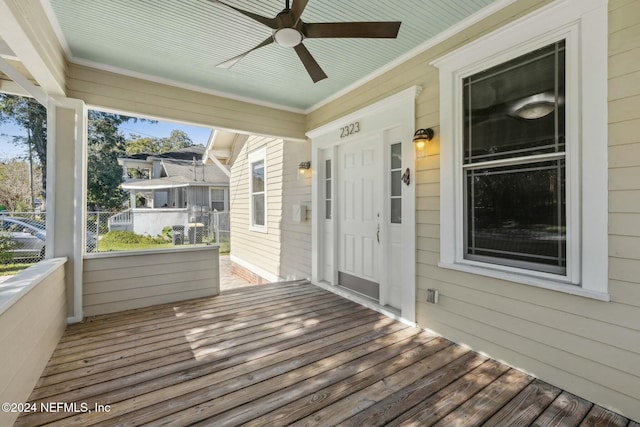 deck featuring ceiling fan