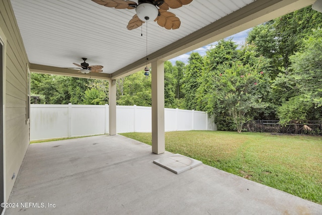 view of patio featuring ceiling fan and a fenced backyard