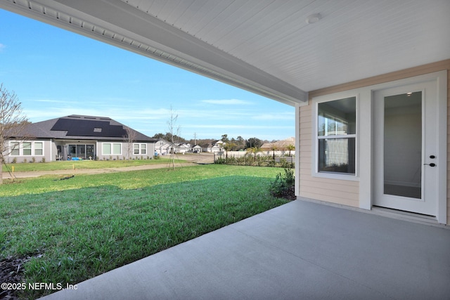 view of yard featuring a patio