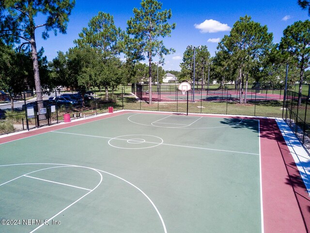 9504 Adelaide Dr, Jacksonville, FL 32244 - photo 33