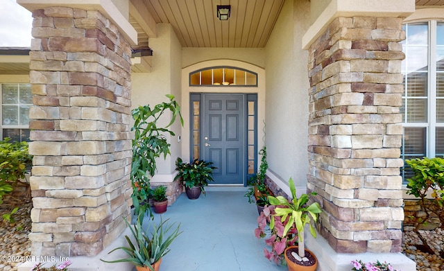 view of property entrance