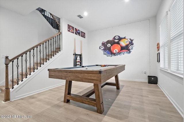 rec room featuring billiards and light hardwood / wood-style floors