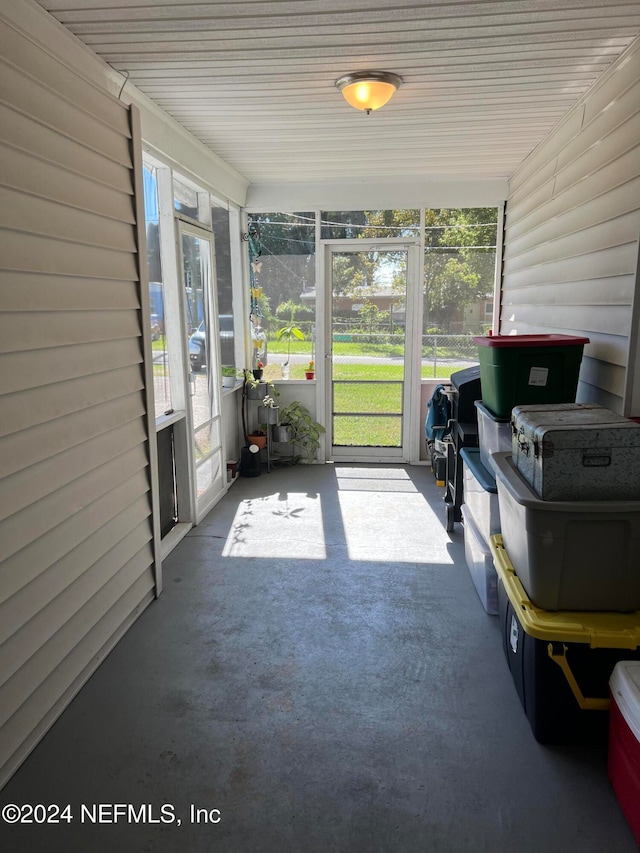 view of sunroom / solarium