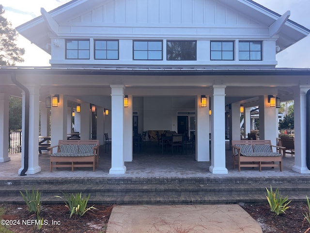 exterior space with a porch