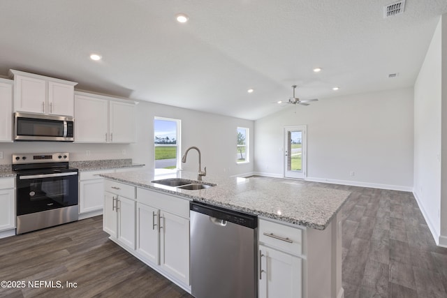 3107 Forest View Ln, Green Cove Springs, FL 32043 - photo 8