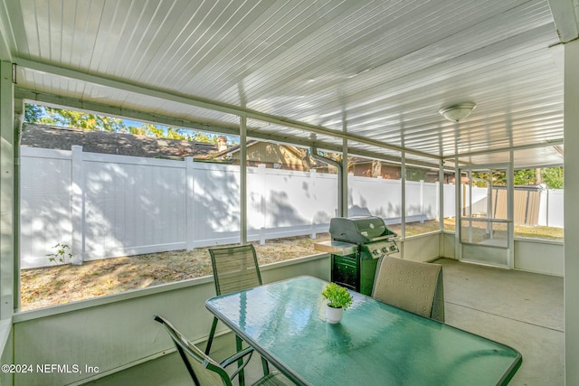 sunroom featuring a healthy amount of sunlight