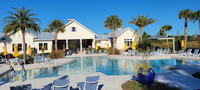 300 Hillendale Cir, Saint Johns, FL 32259 - pool with a patio