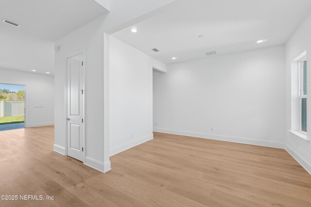 300 Hillendale Cir, Saint Johns, FL 32259 - unfurnished room featuring light wood-type flooring, recessed lighting, and visible vents