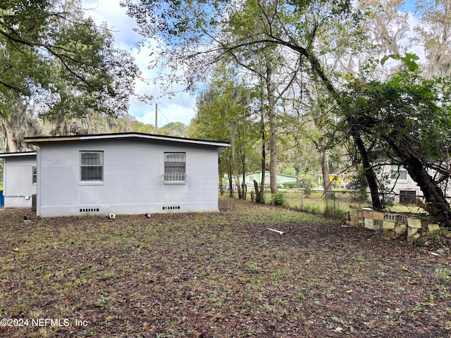 view of side of home