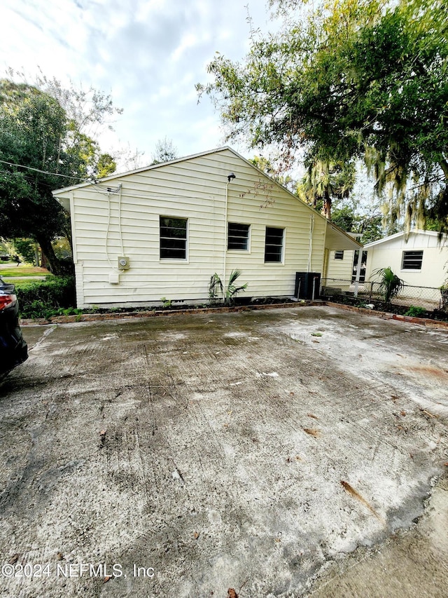 3505 Shadow St, Jacksonville, FL 32254 - view of property exterior