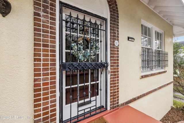 view of entrance to property