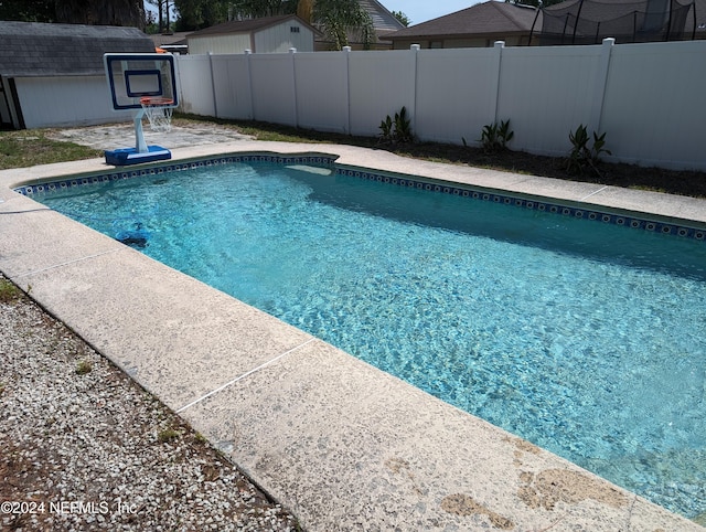 view of swimming pool