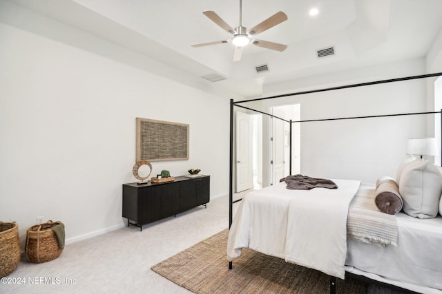 bedroom with ceiling fan and carpet