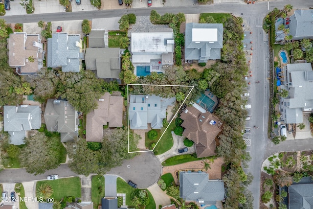 bird's eye view with a residential view