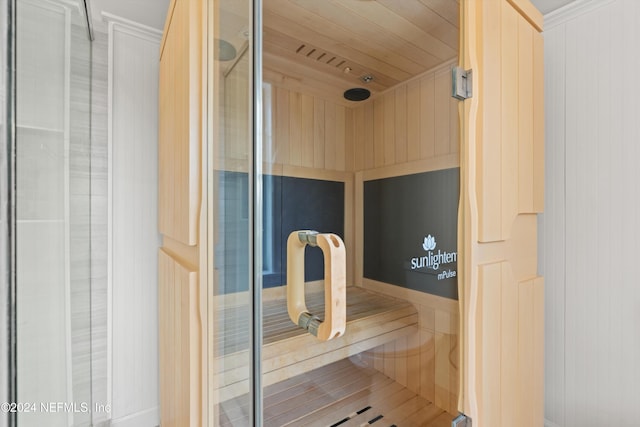 view of sauna / steam room