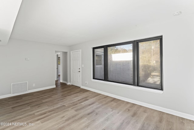 empty room featuring light hardwood / wood-style flooring