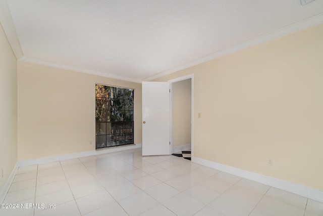 empty room with ornamental molding