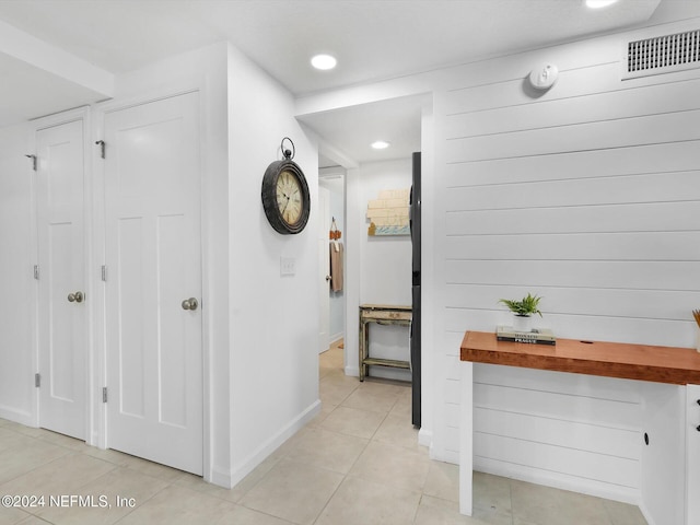 8550 A1A S Unit 13131, Saint Augustine, FL 32080 - hallway with baseboards, light tile patterned floors, and recessed lighting