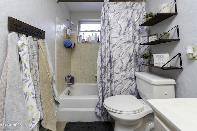 full bathroom with shower / bath combo with shower curtain, vanity, and toilet