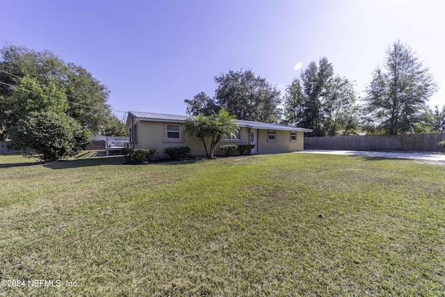 100 E Rellim Dr, Palatka, FL 32177 - photo 2
