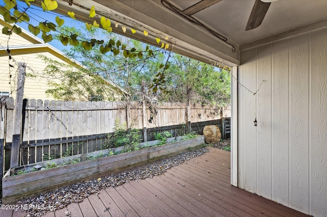 deck featuring ceiling fan