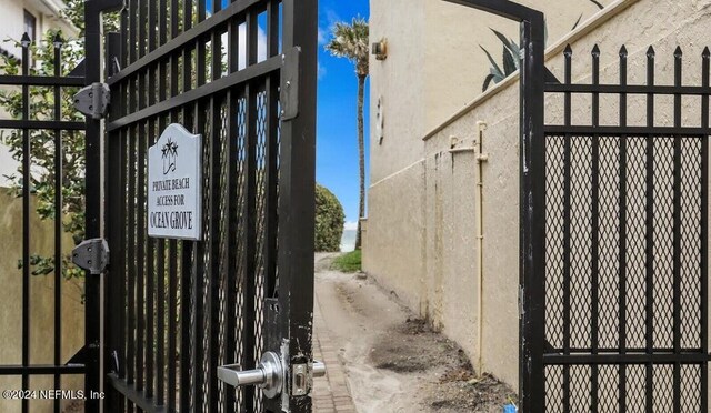 19 Arbor Club Dr Unit 317, Ponte Vedra Beach, FL 32082 - exterior view of a gate and stucco siding