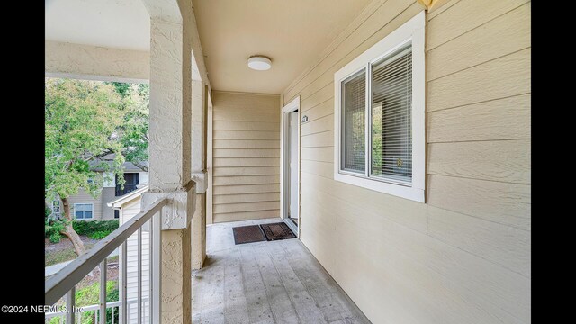 19 Arbor Club Dr Unit 317, Ponte Vedra Beach, FL 32082 - entrance to property with a balcony