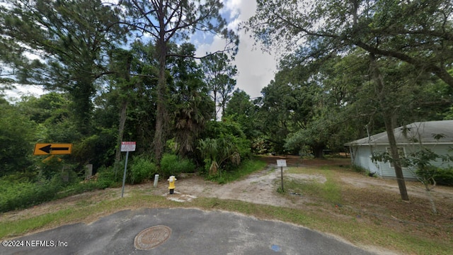 Listing photo 3 for 900 W 3rd St, Saint Augustine FL 32084