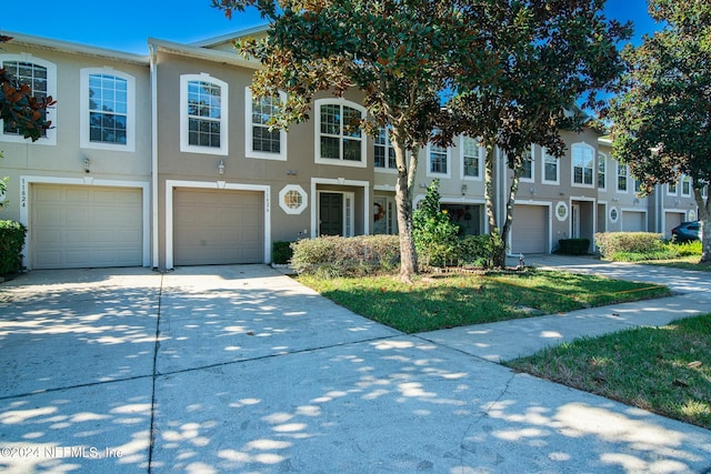 view of townhome / multi-family property