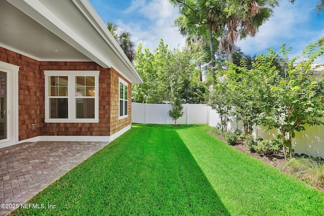 142 Ocean Blvd, Atlantic Beach, FL 32233 - view of fenced backyard