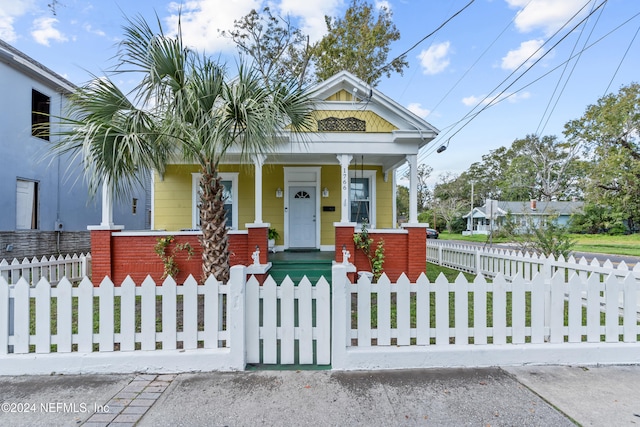 view of front of property with covered porch