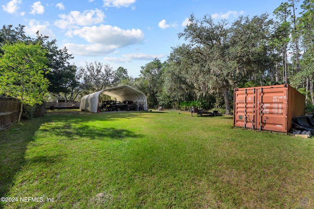 view of yard featuring a carport